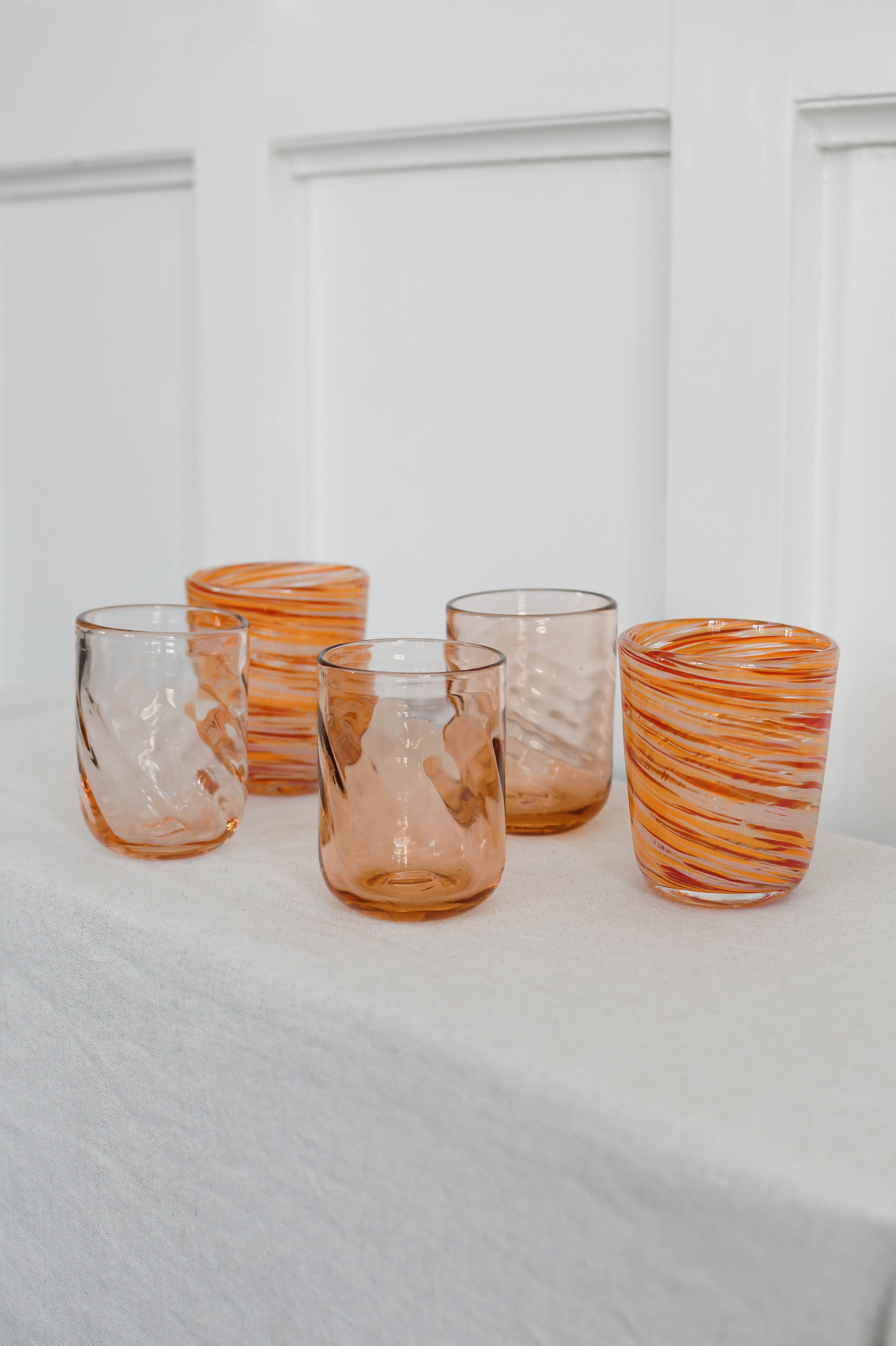 Multi Twist vandglas - orange/rød/beige